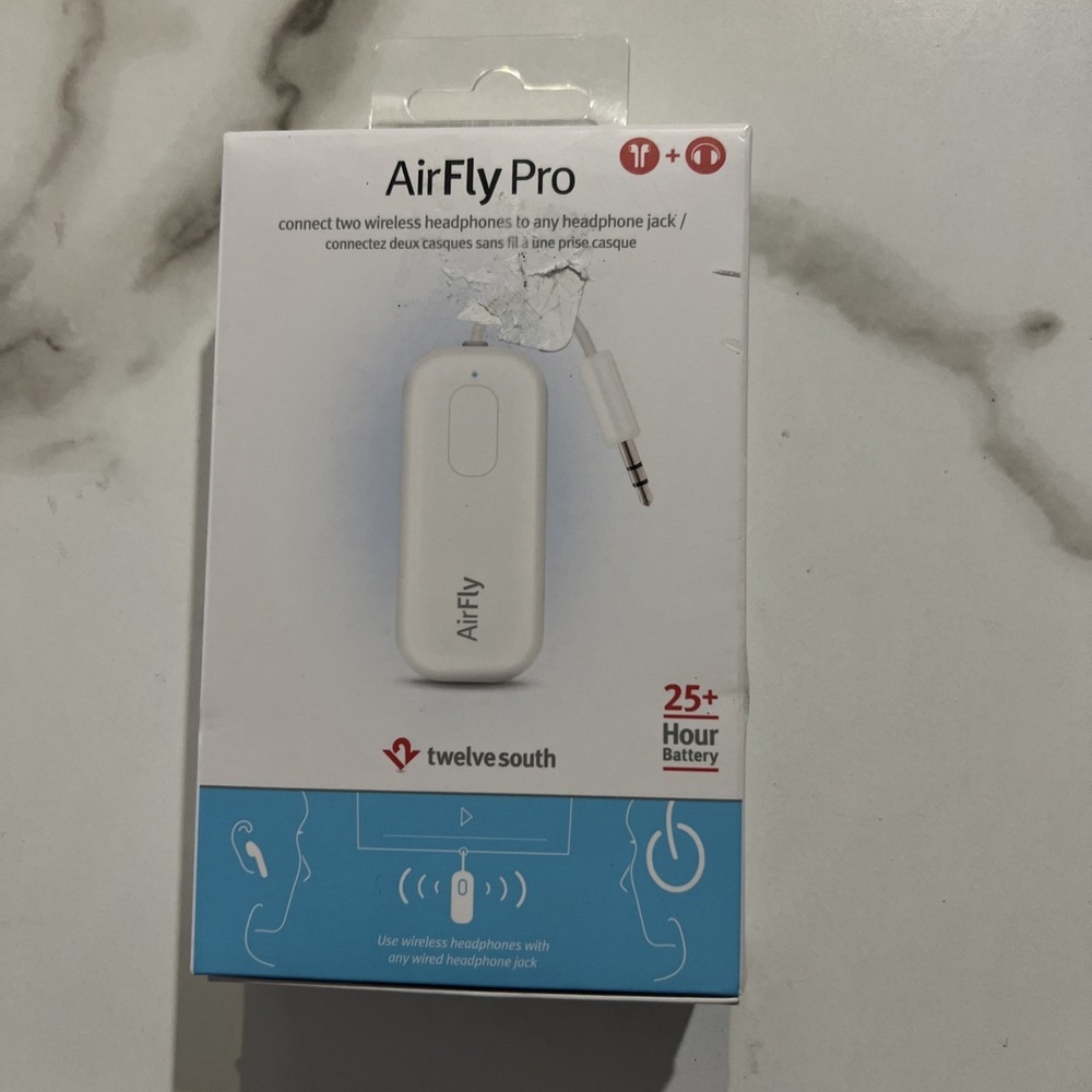 Twelve South AirFly Pro Bluetooth Wireless Audio Transmitter Receiver White Gym